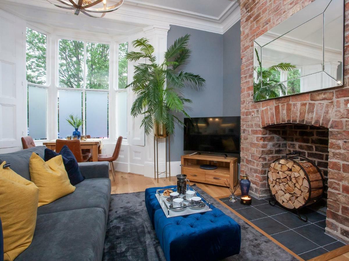 Bootham Luxury With Free Parking Apartamento